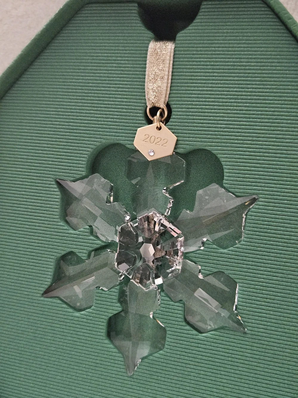Swarovski Crystal Annual Edition Ornament 2022 Snowflake 5615387 NIB